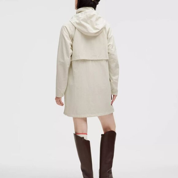 New Lululemon water-repellent jacket - Picture 4 of 5